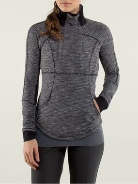 Lululemon Base Runner 1/2 Zip Coco Pique Black White Size 6